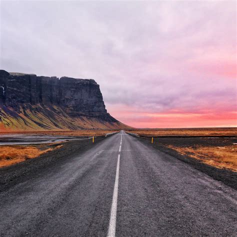 Open Road Wallpaper 4k Cliff Horizon Landscape Plateau Iceland