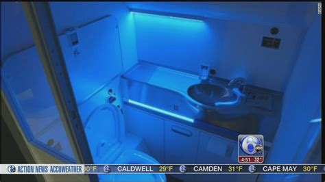 Boeing Unveils Self Cleaning Airplane Bathroom Abc7 Chicago