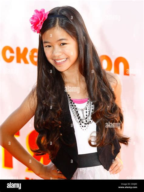 Tiffany Espensen At Arrivals For Fred The Movie Premiere Paramount Theatre Los Angeles Ca