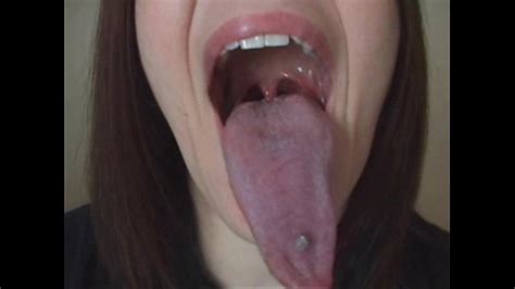 Long Tongue Lesbiankiss Xnxx Pro Porn