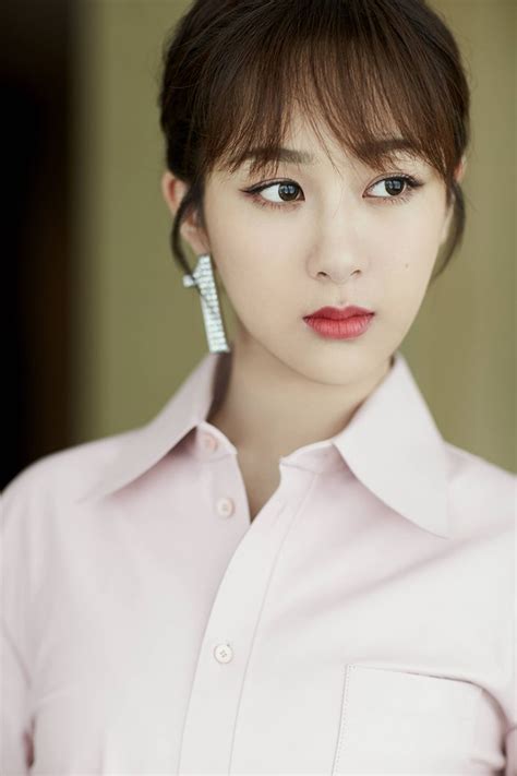 Lãnh vương xin tự trọng chap 75 next chap 76 tiếng việt. Dương Tử - mỹ nhân có 'chemistry' cực đỉnh với bạn diễn nam