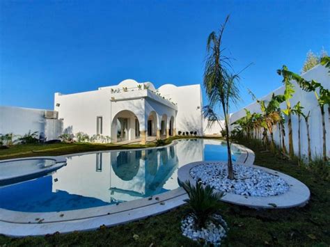 Villa De Style Architectural Arabe à Hammamet Hammamet Vente Maison