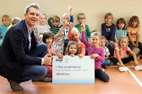 Sie wollen enviam kundenservice kontaktieren? Sieger des enviaM KidsCup prämiert | Medienportal Grimma