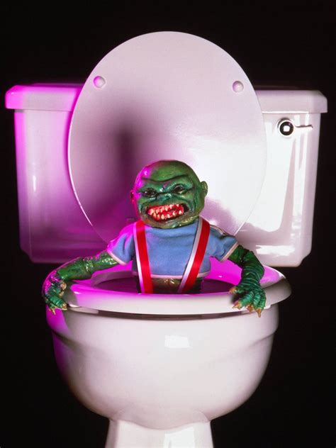 Happy Dinosaur8000 🇺🇲🈁🦖 On Twitter Should I Pee In The Toilet If The