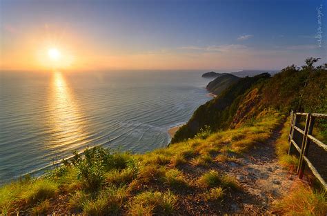 Verblijf in bukit keluang beach resort om kennis te maken met de wonderen van besut. Jika Ini Dinamakan Cinta: Manor Beach Resort Tanjung Demong