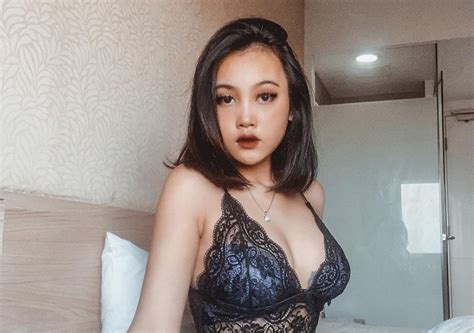 4 Potret Menggoda Cibeby Si Miyabi Indonesia Yang Ingin Jadi Bintang Porno Okezone Lifestyle