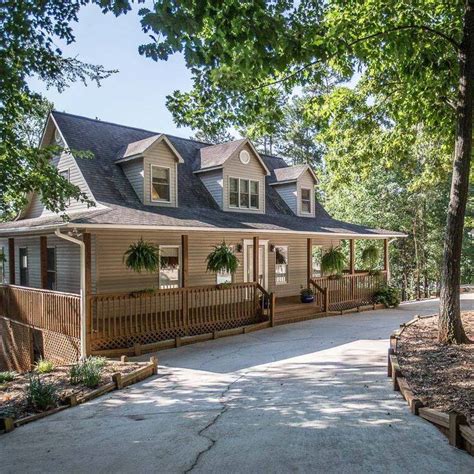 Stunning Lakefront Home On High Rock Lake In North Carolina For Sale