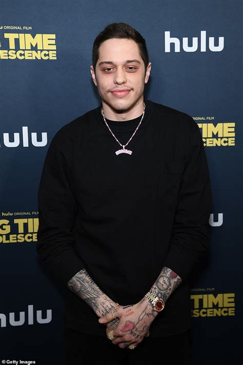 Pete Davidson Is Coming To Far North Queensland To Shoot Wizards