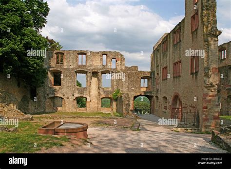 Oppenheim Germany Hi Res Stock Photography And Images Alamy