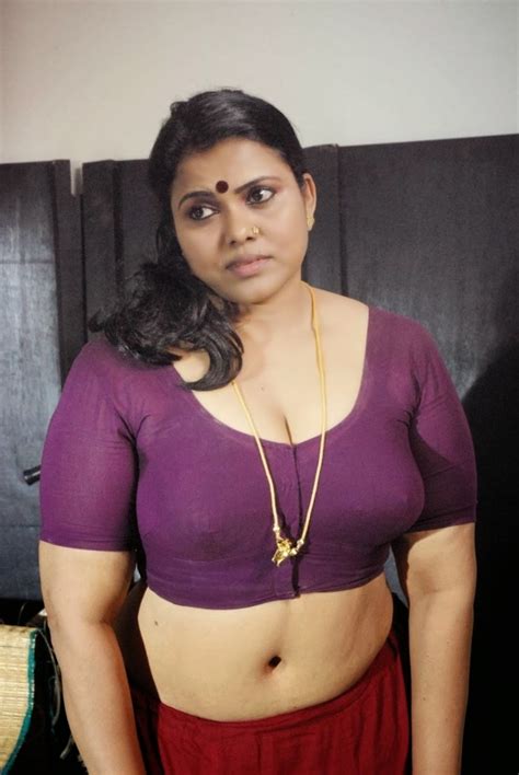 Celebrity Trends Photography Hot Aunty Images Tamil Actress Hot Photos