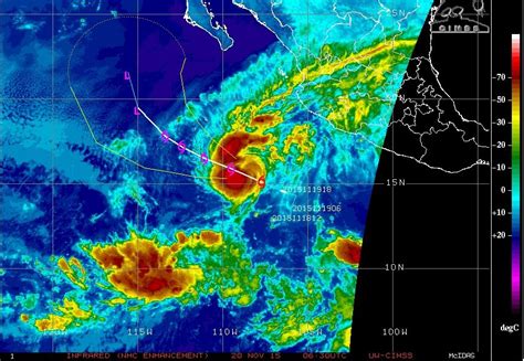 La mayoría de los ciclones tropicales crean vientos. El ciclón tropical Rick se forma en el Pacífico oriental a ...