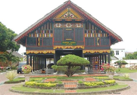 Rumah Adat Aceh : Apa Itu Rumah Adat Aceh Krong Bade Dan 5 Fakta