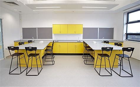 Science Labs And Prep Rooms Science Lab Laboratory Design Kids