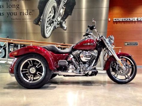 Custom Harley Davidson Freewheeler Motorcycles 2016 Harley Davidson
