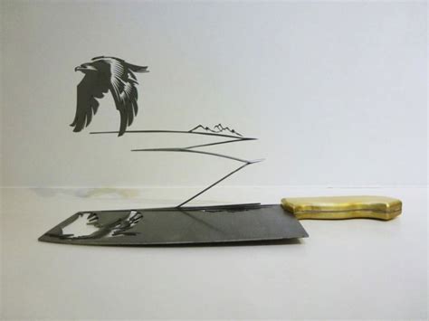 Of daniel craig's very silly accent. Amazing Art-Sculptures Made Out From The Blades of Knives ...