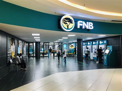 The fnb brand philosophy is based on the desire to help. FNB - Cresta