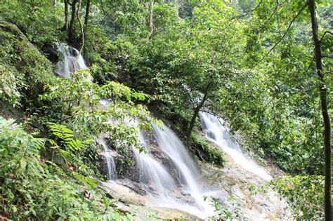 Just set your google map or waze to kanching rainforest waterfall & recreational forest. Kanching Rainforest Waterfall (Kuala Lumpur) - 2018 All ...