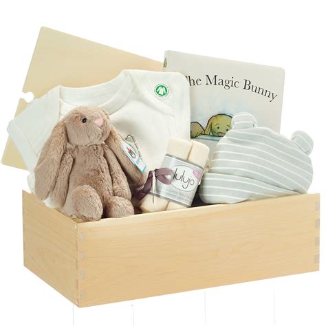 This Neutral Organic Baby T Basket Is The Warmest Welcome My Baskets
