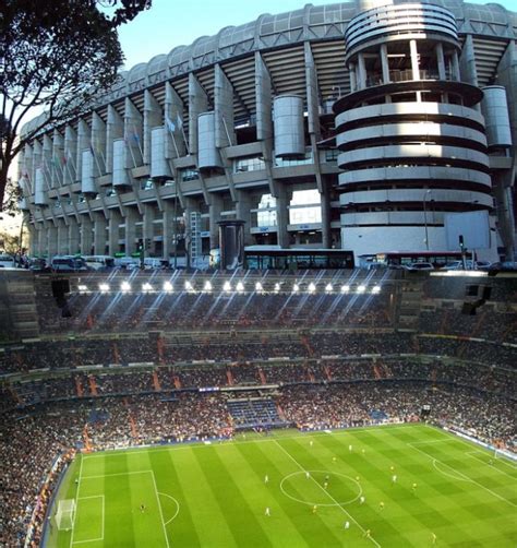 Hoe kan ik het beste reizen naar de engelse voetbalstadions? Top 10 Grootste (Voetbal) Stadions van Europa ...
