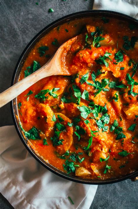 Hot sauce lends mild heat that's delectable with the smoky topping. 12 Easy Ideas For One-Pot Chicken Dinners
