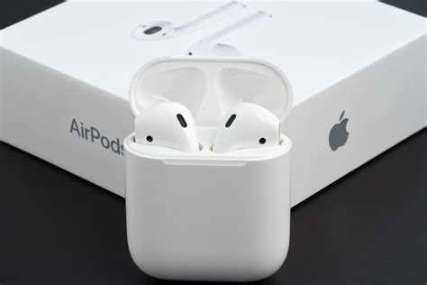 The new airpods look and sound familiar, but have a couple new tricks. Apple | AirPods 2 sollen noch in diesem Halbjahr auf den ...