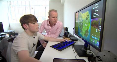 Fortnite Gamer Kyle Jackson Is Youngest Professional Player At Age 13