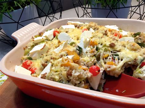 Een lekkere zomerse ovenschotel met rijst prei paprika en