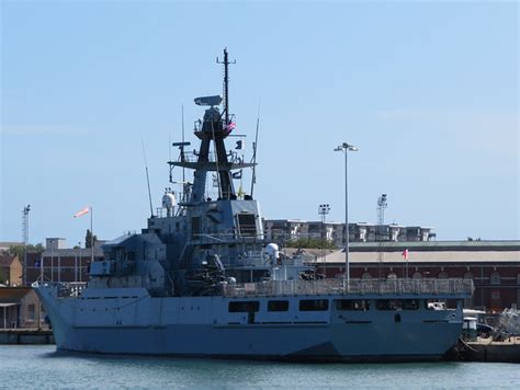 Royal Bahrain Naval Force Rbns Al Zubara Ex Royal Navy Hms Clyde P257