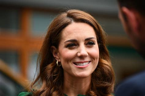 Kate Middleton Non Ha Fatto Il Botox Lo Dice La Famiglia Reale