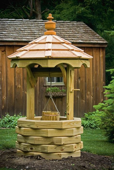 Decorative Pressure Treated Pine Octagon Wishing Well Square