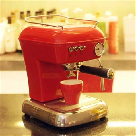Mesin kopi espresso merupakan sebuah mesin yang berfungsi untuk mengolah bubuk kopi menjadi secangkir minuman kopi dalam waktu yang singkat. Jual Espresso Ascaso Dream ! Mesin Espresso ! Mesin Kopi
