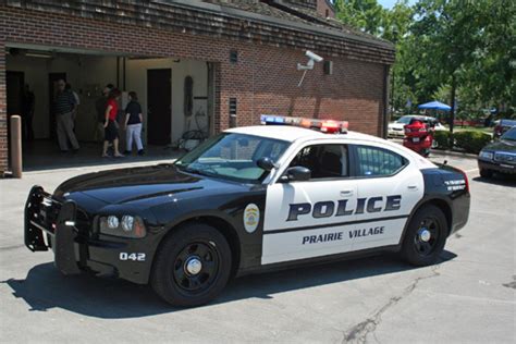 A Black And White Issue Prairie Village Police Unveil New Car Design