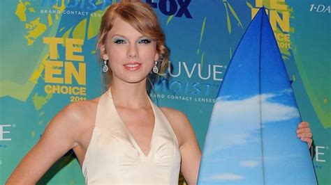 Taylor Swift Räumt Bei Teen Choice Awards Ab Fotos