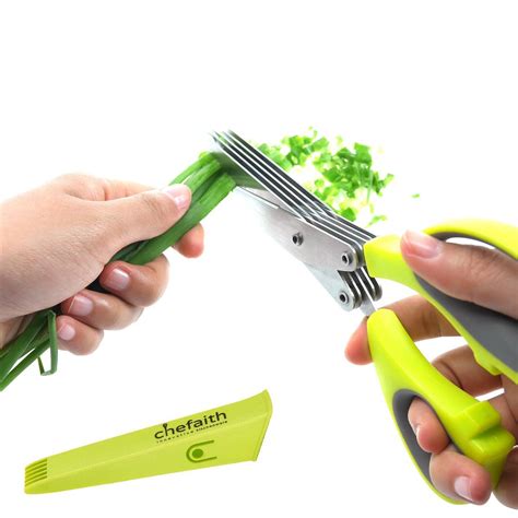 Video This 5 Blades Kitchen Herb Scissors Will Make Your Life Easy