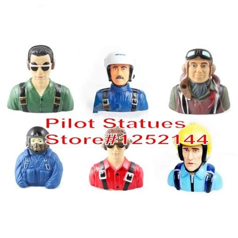 High Quality 13 14 16 17 Scale Pilot Statuespilot Portrait Toy For