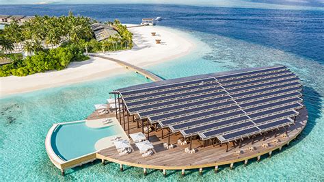 Tenang saja, di bawah ini productnation sajikan daftar 7 jam tangan tenaga surya yang berkualitas dan ideal untuk menemani. Vila Tenaga Surya Pertama di Maladewa | DestinAsian Indonesia