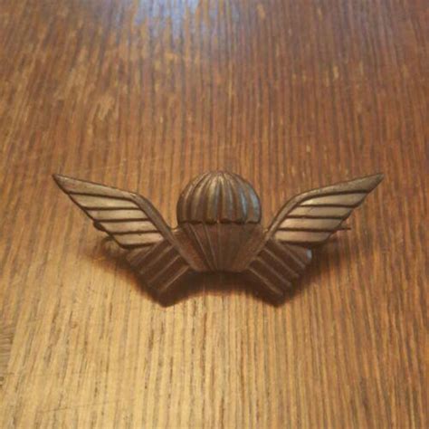 Original Rhodesian Rhodesia Army Selous Scouts Bronze Parachute Badge
