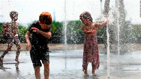 In Pictures Dangerous Heat Wave Hits The Us