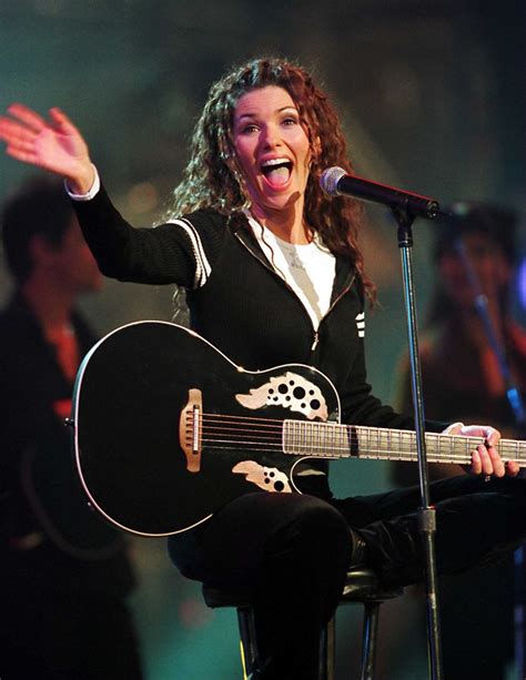 Pin On Shania Twain 1 Of The Most Beautiful Women In The World
