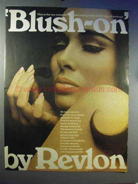 1976 Revlon Touch And Glow Moisturizing Liquid Makeup Ad Dl057