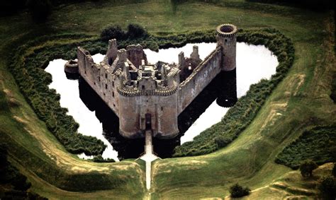 Caerlaverock Castle | VisitScotland