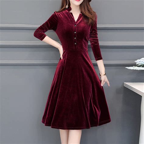 Elegant Velvet Dress Winter V Neck Dresses Retro Women 2018 Autumn Long