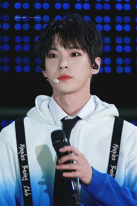 Nyemplung dikit ke aktor dan aktris selain korea selatanbiar nambah pengetahuan eakk. nct doyoung