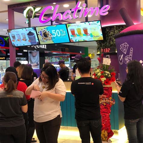 But before we franchise the business (based on our learning experience in malaysia), we will set up our corporate stores here. How Bubble Tea Has Changed Over The Years, And Why I ...