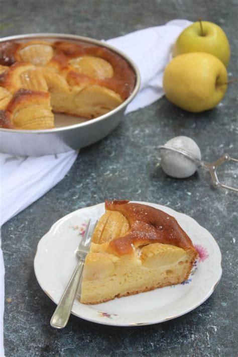 La torta al mascarpone e mele è golosa e super morbida, pur non contenendo né burro né olio. Torta con mele e mascarpone soffice e profumata SENZA ...