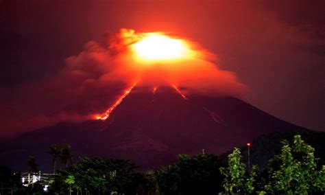 Mount Mayon The Philippines Most Active Volcano Could Erupt Within