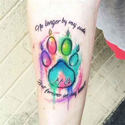I know, paw prints can belong to a number of different animals but for the sake of this article, i've today we'll be taking a look at some of the best paw print tattoo designs we've yet to come across. Watercolor paw print memorial tattoo by Kaitlin Dutoit ...