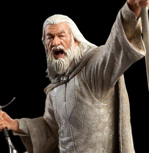 The Lord Of The Rings Gandalf The White The Lord Of The Rings Figures