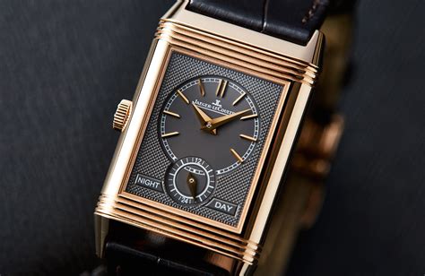 HANDS-ON: The Jaeger-LeCoultre Reverso Tribute Duoface in pink gold ...