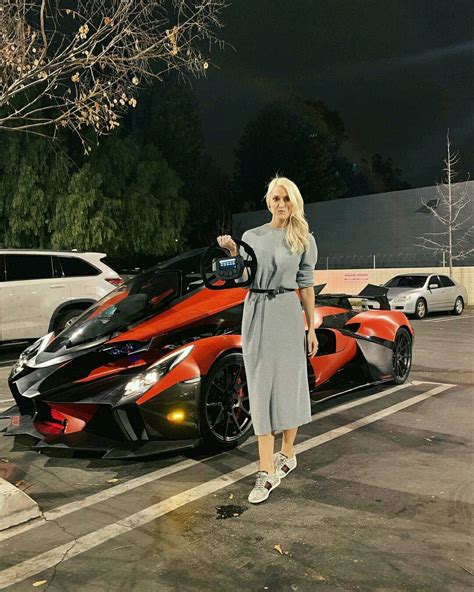 「supercar Blondie」おしゃれまとめの人気アイデア｜pinterest｜chito Nonato 女性 車